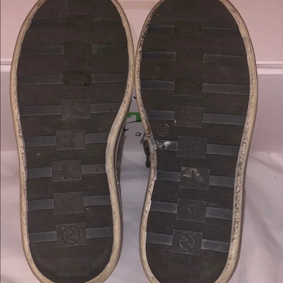 👢 Naturino metallic zip kids ankle boot - Picture 7 of 9